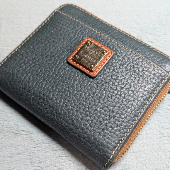 Dooney & Bourke Blue Pebbled Leather Wallet Mallard Green -Zip Around - Picture 3 of 8